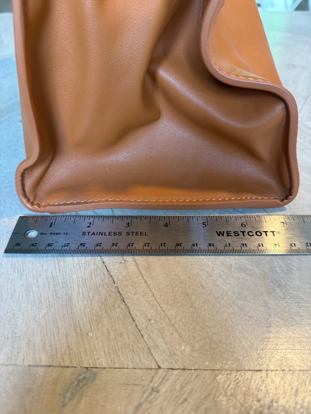 Leather Handbag in Camel / Tan NWOT - Picture 11 of 11